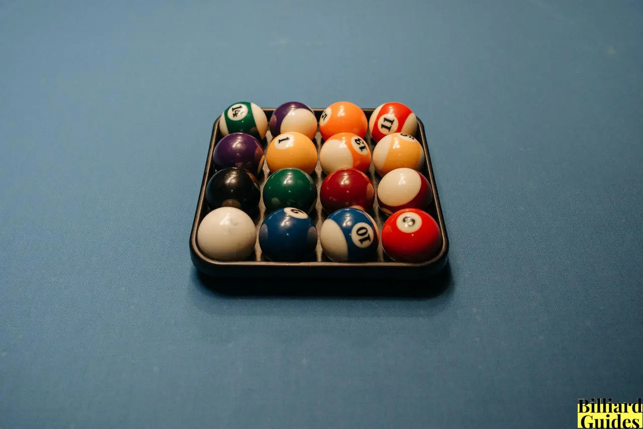 how to Clean Billiard Balls at home